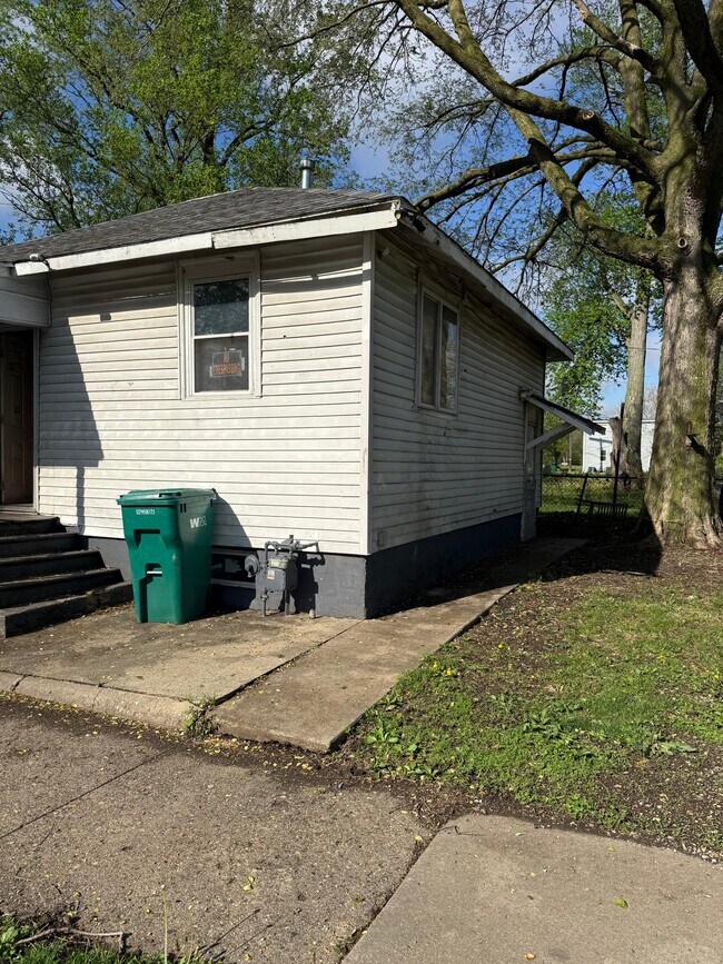 Photo - 347 N Stone St