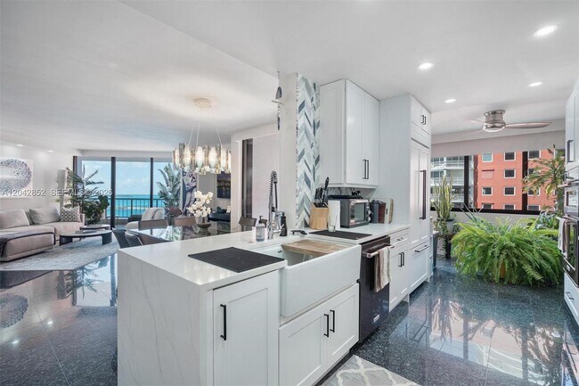 Photo - 1581 Brickell Ave