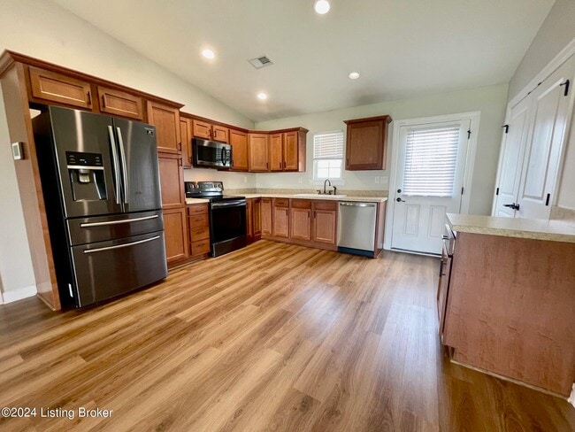 Photo - 2717 Bagby Way