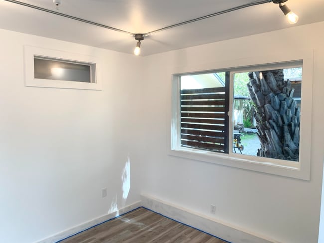 Photo - 592 Silva Ave