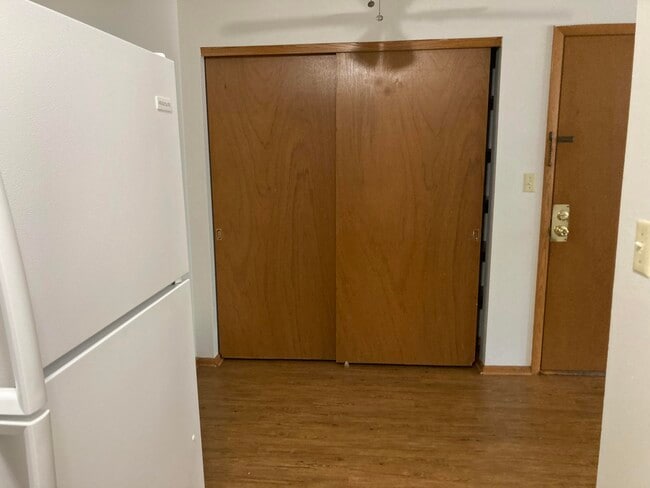 Photo - 5000 W Cold Spring Rd