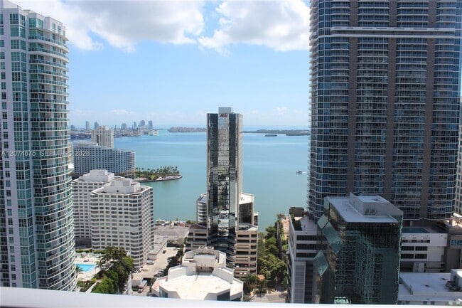 Photo - 1010 Brickell Ave Unidad 3403