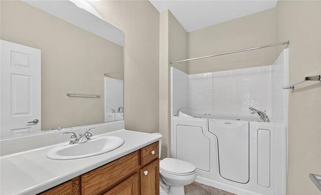 Building Photo - 2156 Marstons Mills Ct