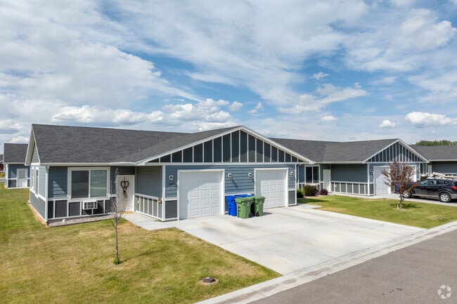 Primario - Centennial Patio Home Apartments