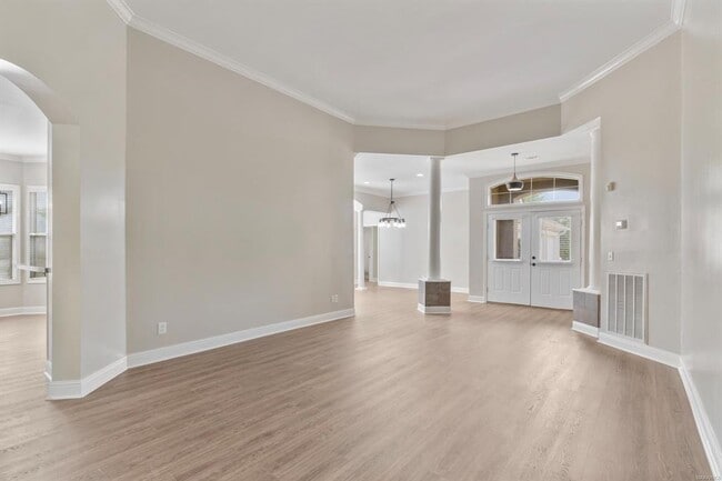 Photo - 8643 Carillion Pl