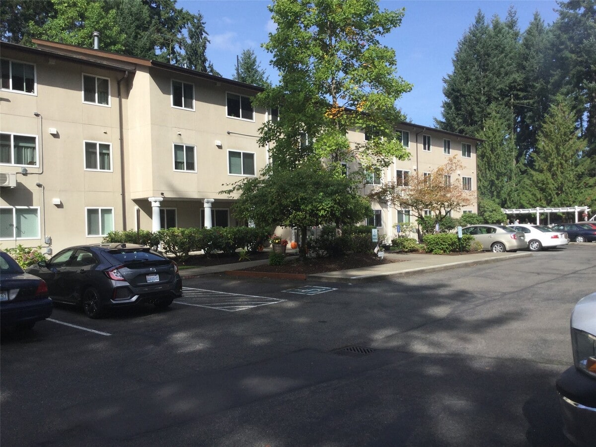 Photo - 317 152nd St E