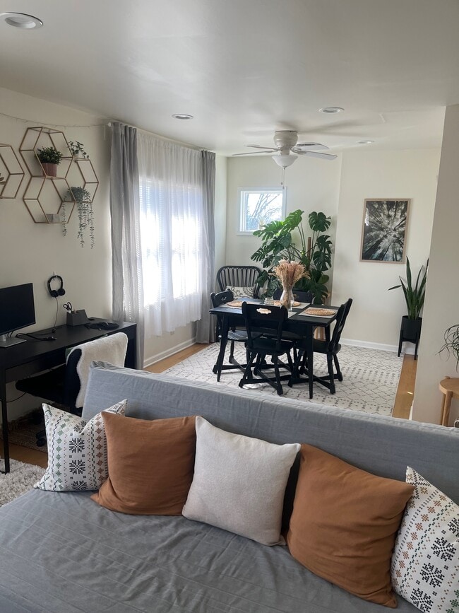 Photo - 106 Dallas Rd Unit 2nd Floor