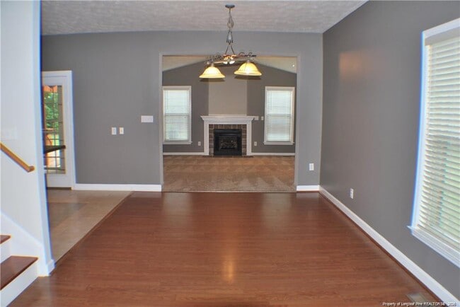Photo - 845 Log Cabin Dr
