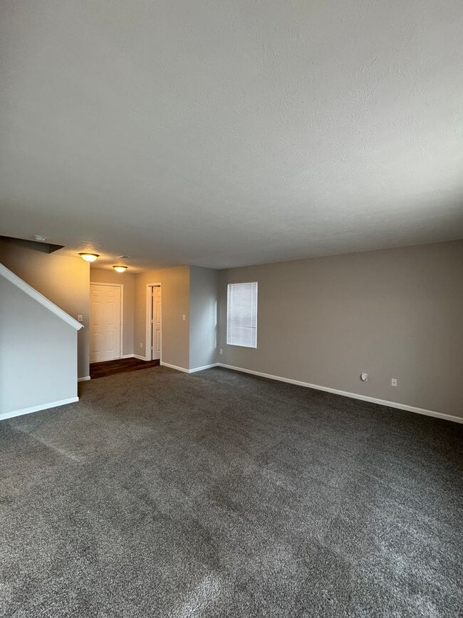 Photo - 4 BR home in Franklin, Indiana