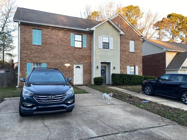 Photo - 217 Brendalwood Blvd