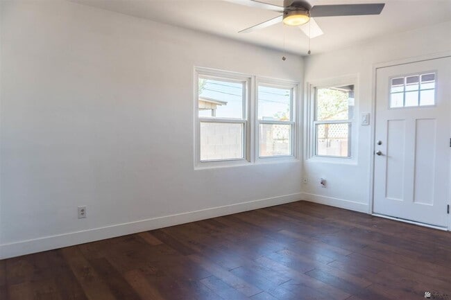 Photo - 137 N Magnolia Ave