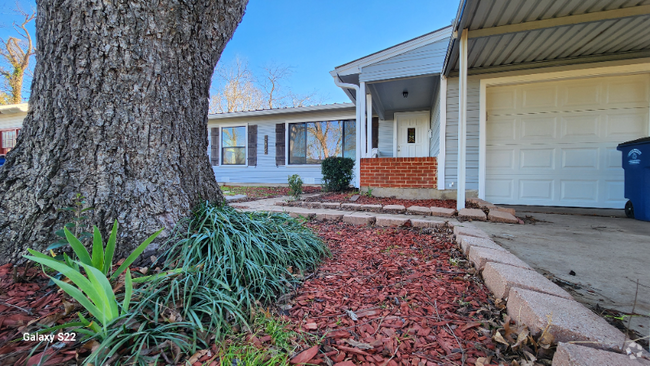 Building Photo - 2828 Encino Dr Rental