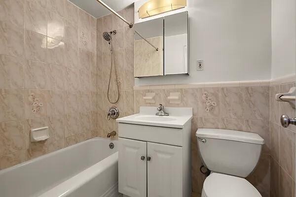 Photo - 45 Park Ave Unit 4A