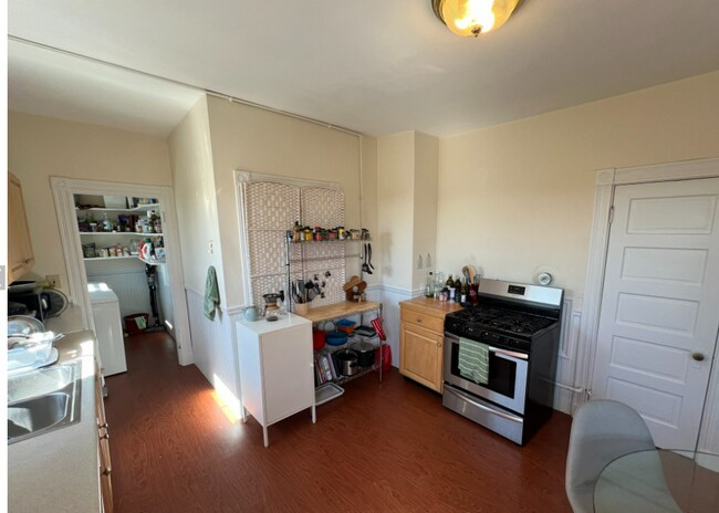 Photo - 51 Ibbetson St Unit 3