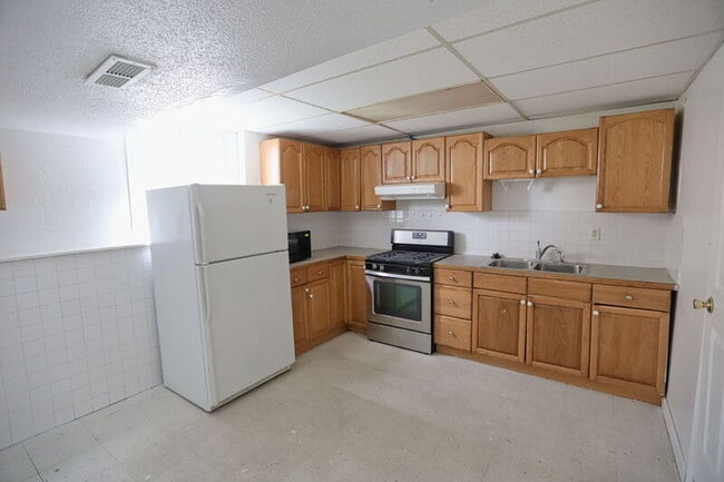 Photo - 4156 Norman Dr SE