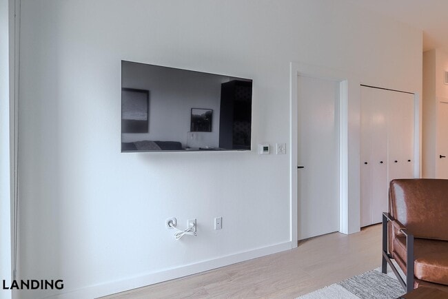 Photo - 2623 Keene St Unit 513