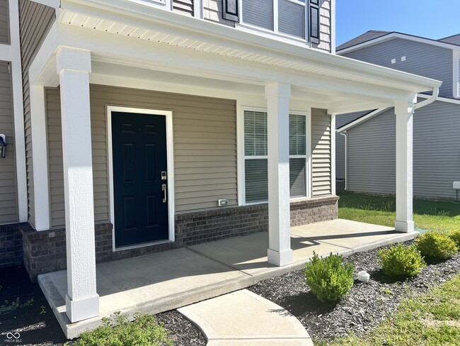 Photo - 5656 Grosbeak Dr