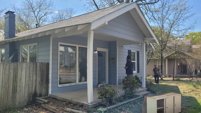 Building Photo - 3605 W Markham St Rental