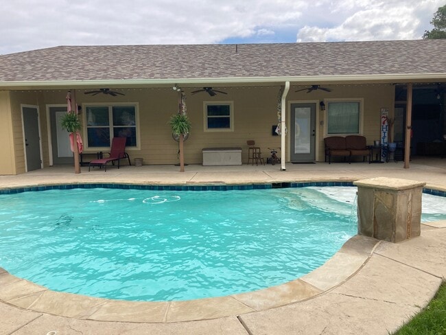 Photo - 216 Western Ave Unit Mother-in-law suite A