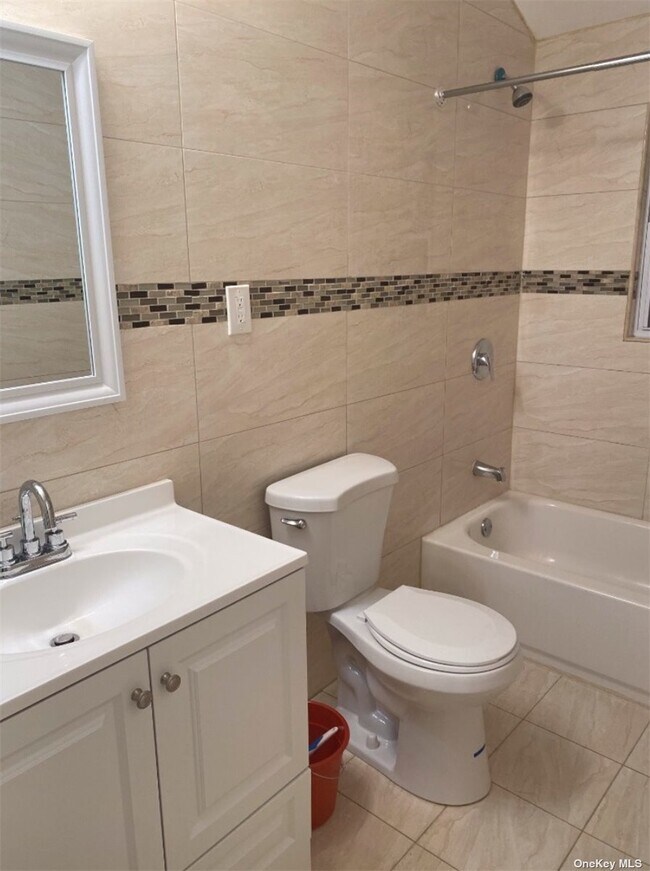 Photo - 132-30 157th St