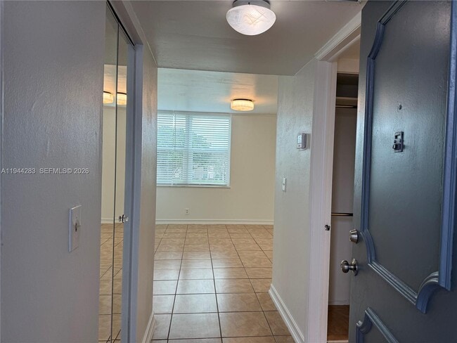 Photo - 9431 Live Oak Pl Unit 306