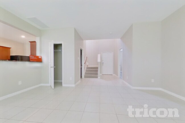 421 Palomino Stand Dr