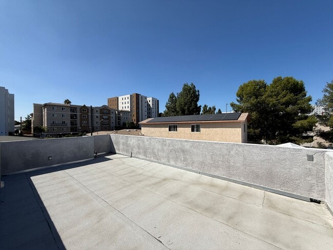 Photo - 5104-5106 East Falls View Dr. Unit 5106 East Falls View