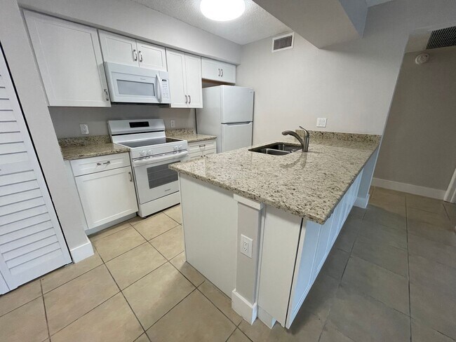 Photo - ANNUAL RENTAL - 2 BED / 2 BATH CONDO AT MY...