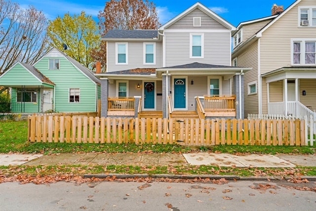 Building Photo - 695 Reinhard Ave Unit 695 Rental