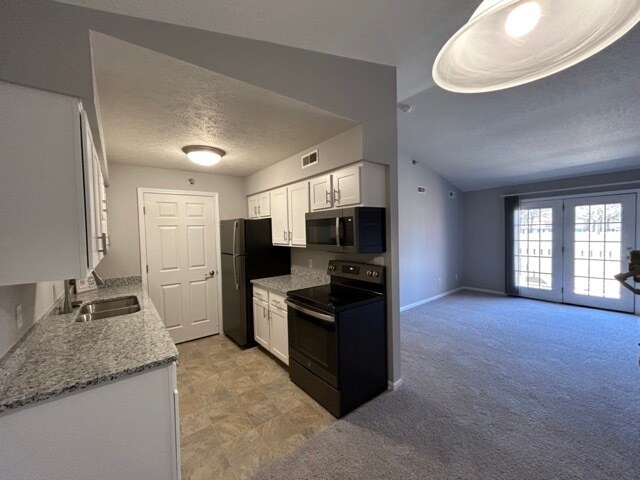 Photo - Westbury Lakes Phase 1 2