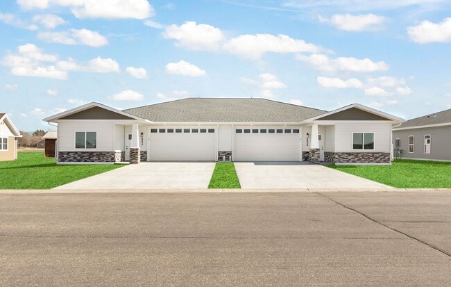 Building Photo - Perham Twin Home for Rent