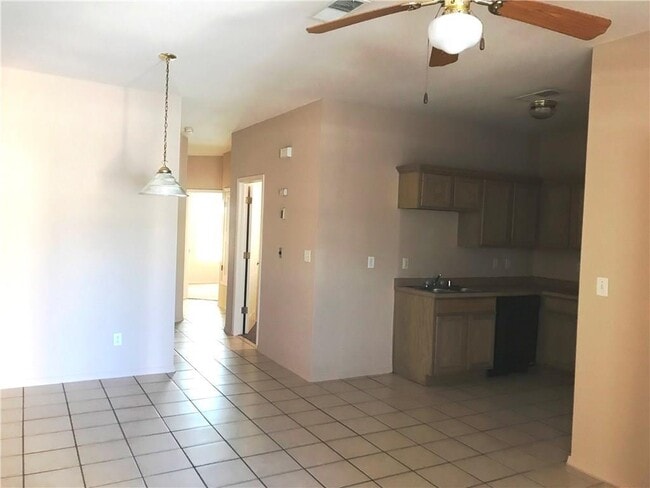 Photo - 6405 Salas Ln