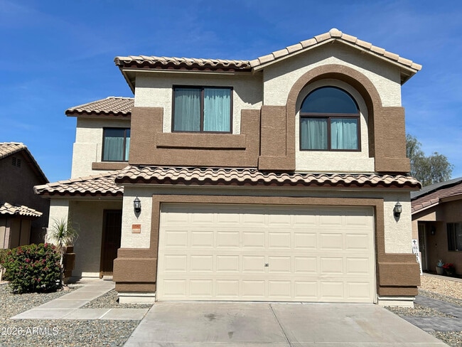 Building Photo - 10542 W Alvarado Rd