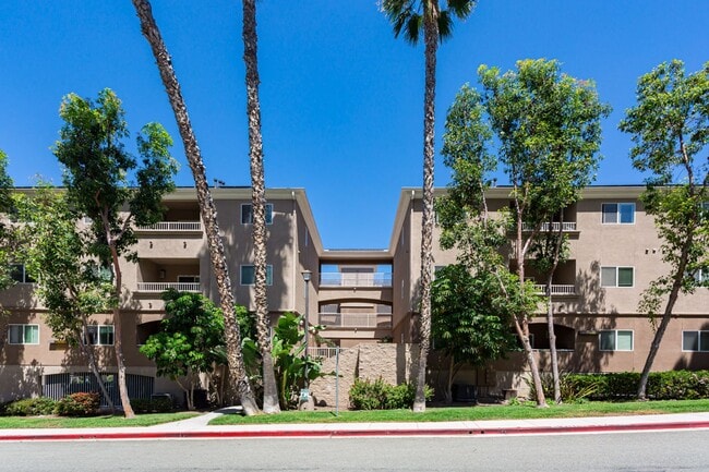 Photo - Rancho Mission Trails Condo for Lease – Prime Location + Resort-Style Living