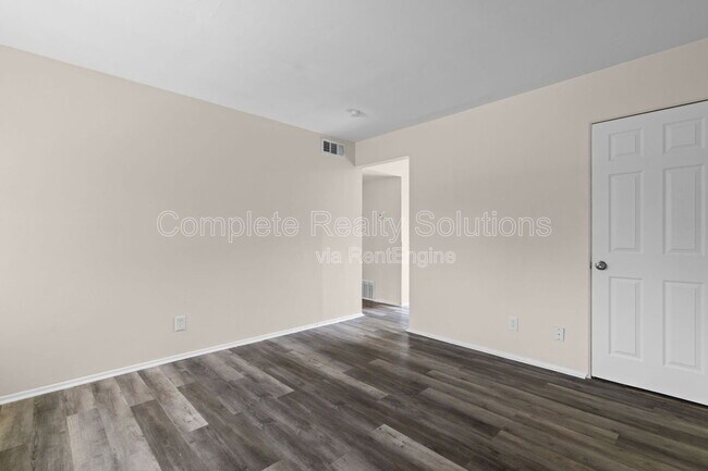 Photo - 2323 Woodson Rd Unit Apt I