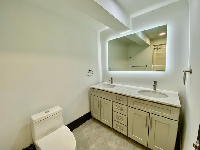 Photo - 116 E Randolph Ave Unidad 150