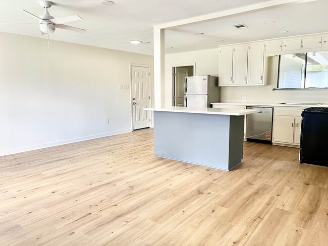 Photo - 545 Highland Park Dr
