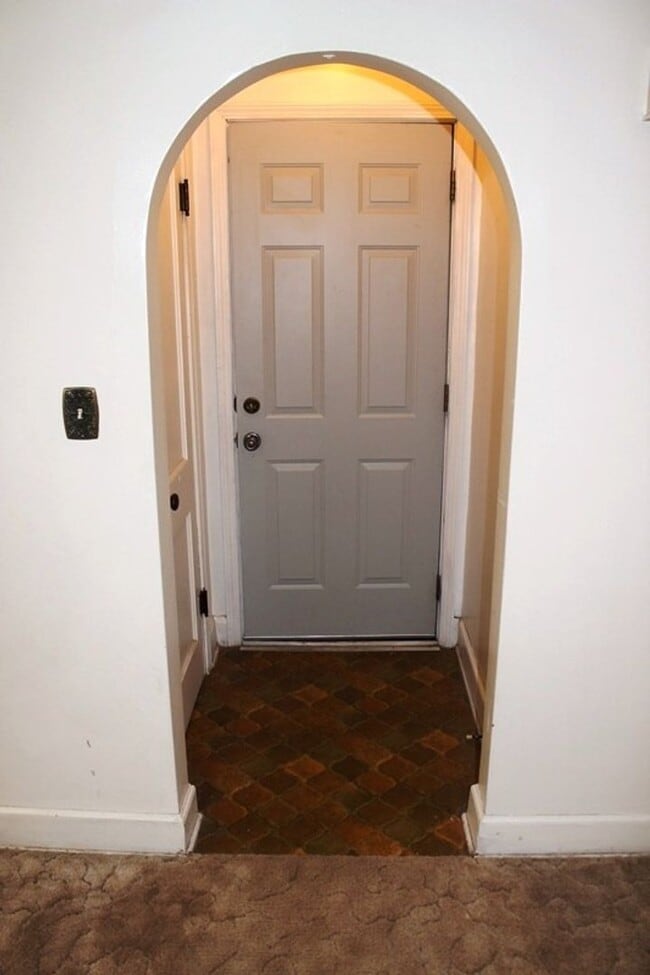 Photo - NEXT TO KSU!!!