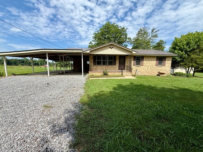 Photo - 880 Dixon Rd