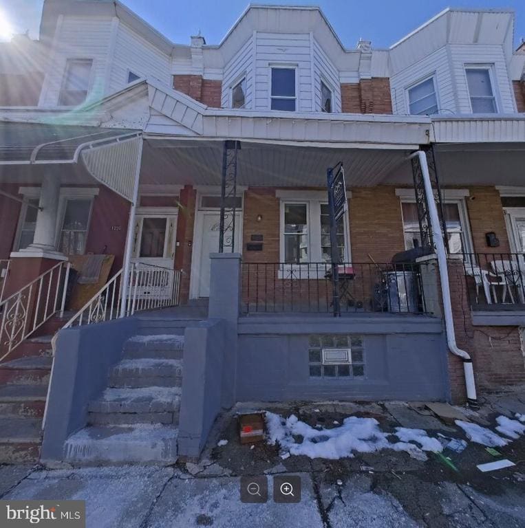 Photo - 1238 N Alden St
