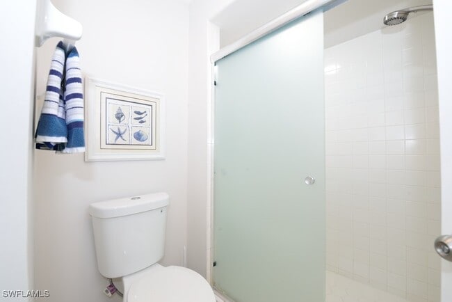 Photo - 13050 Amberley Ct Unidad 708