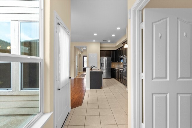 Photo - 9254 Solvista Pass Ln