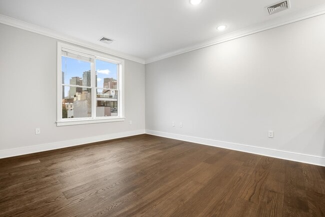 Photo - 28 Bright St Unit 306