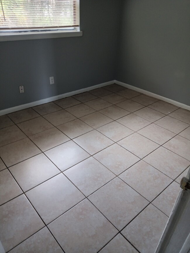 3215 Baird Ave Unit 3215 Baird ave lakeland