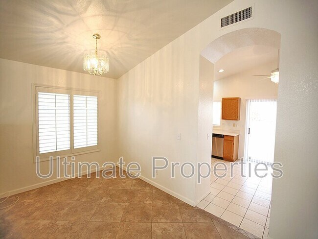Photo - 11324 W Loren Ln