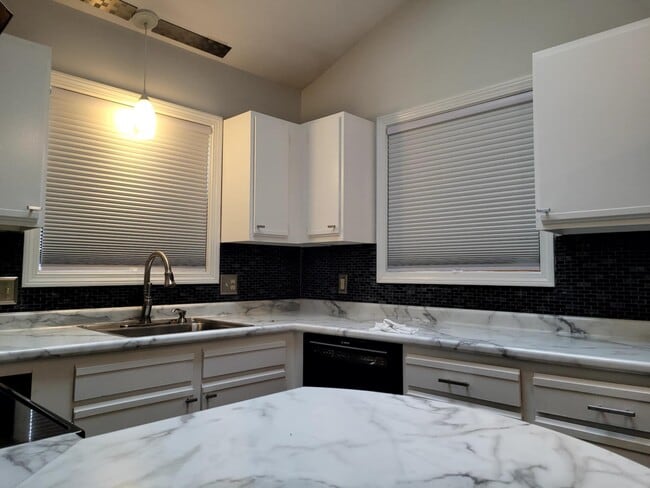 Photo - 24 Witham St