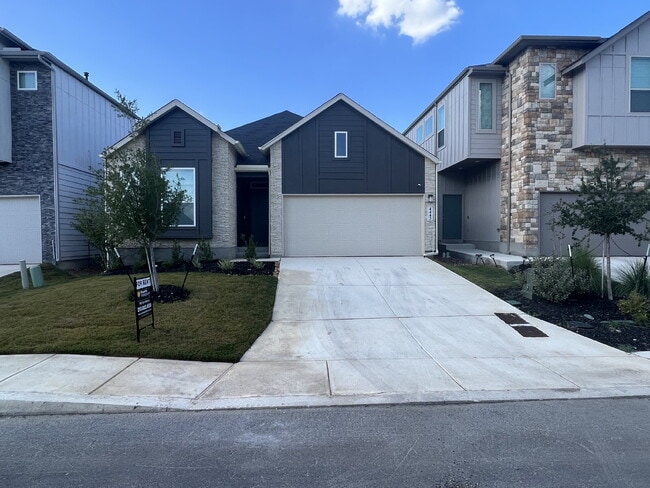 Three Bed/Two Bath Home at Stahl & O'Connor Rd