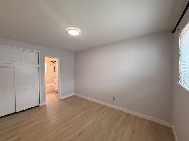 Photo - 3751-3755 Jewell St Unit 3753