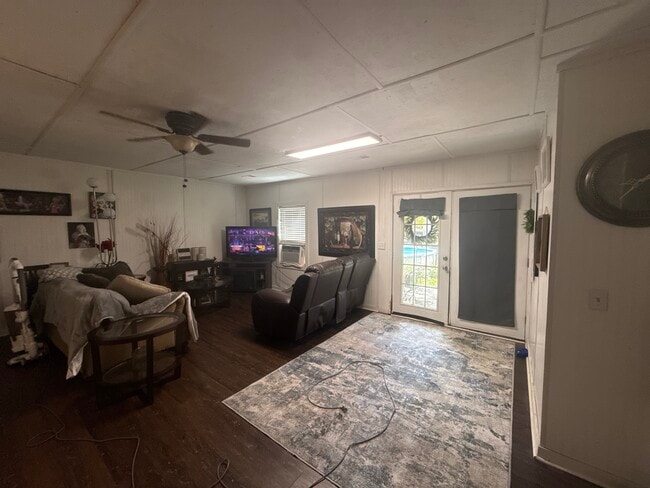 Photo - 313 Sage Tree Ct