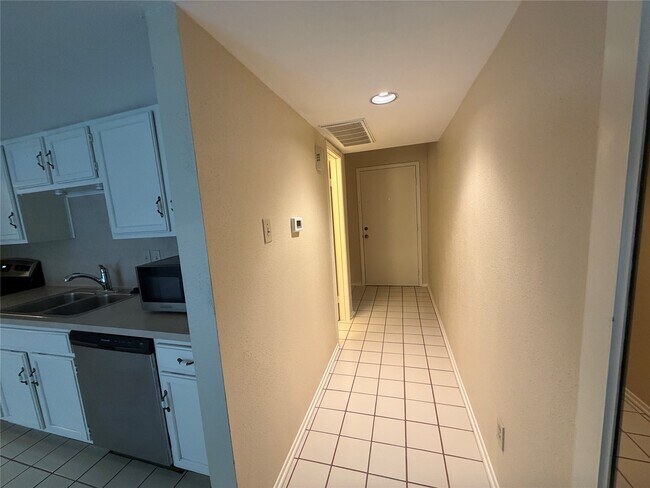 Photo - 14777 Wunderlich Dr Unit 2104